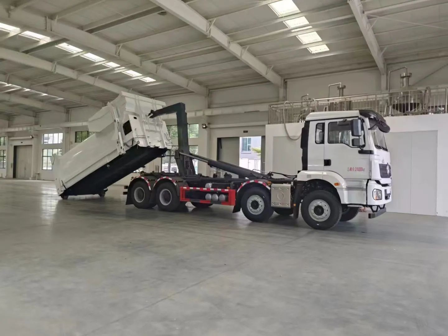 环卫车-M3000E/8&times;4/标准版/充电